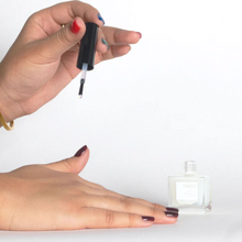 Load image into Gallery viewer, Nami Natural Top Coat Vegan, Toxin-Free, Odor-Free, Water-Based Nail Polish 13.5ml