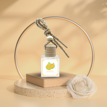 Load image into Gallery viewer, Scents by Ecoshoppe PH Kanayunan (Cucumber Melon) Hanging Car or Room Diffuser 10ml
