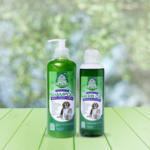 Load image into Gallery viewer, Madre De Cacao PH Pet Shampoo with Conditioner Plus Herb Oil Bundle

